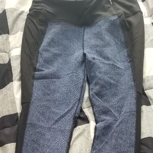 Calia leggings by Carrie Underwood